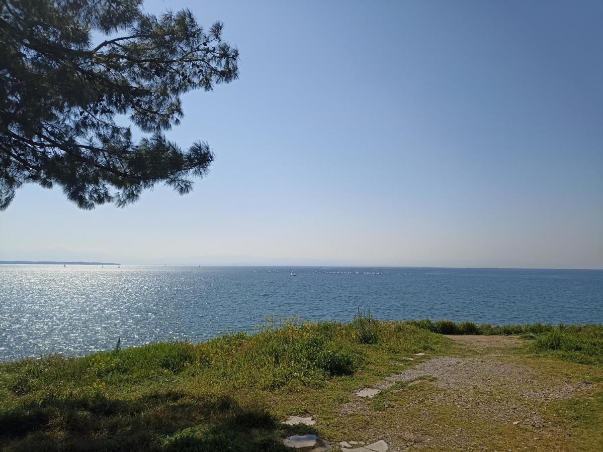 Seafront Family Apartment & Free Parking, The Cruiseflat Thessalonique Extérieur photo